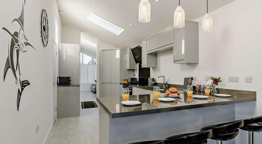 Photo of 2 Bed in Brixham