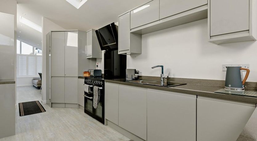 Photo of 2 Bed in Brixham