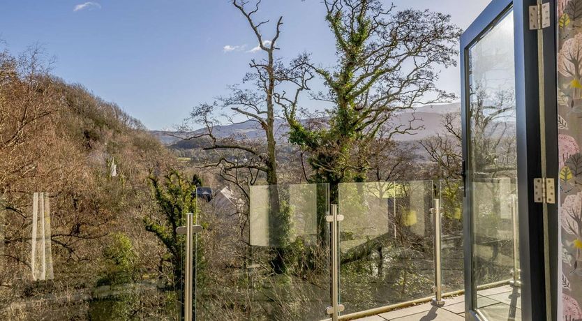 Photo of 3 Bed in Dolgellau