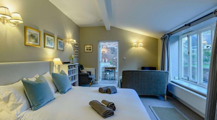 Photo of 1 Bed in Melton Constable