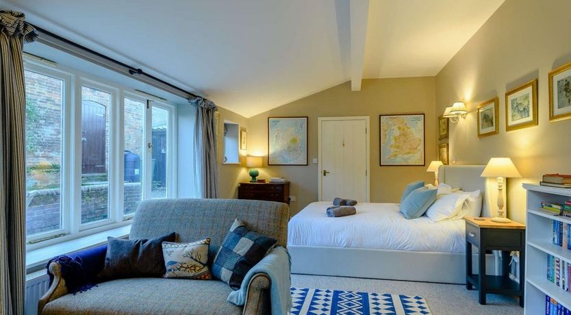 Photo of 1 Bed in Melton Constable