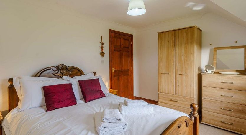 Photo of 3 Bed in Pooley Bridge