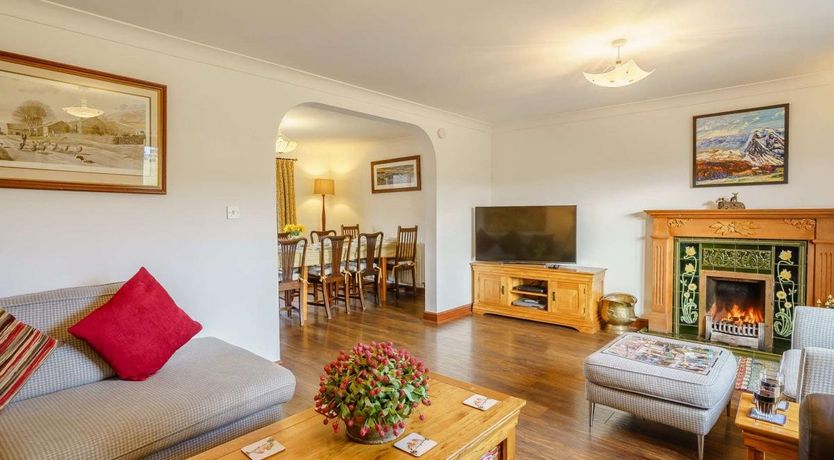Photo of in Pooley Bridge (90990)