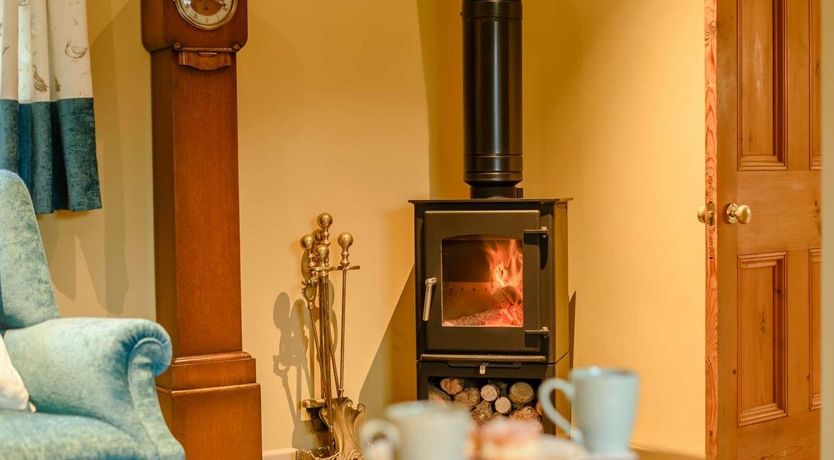 Photo of 1 Bed in Waterhouses