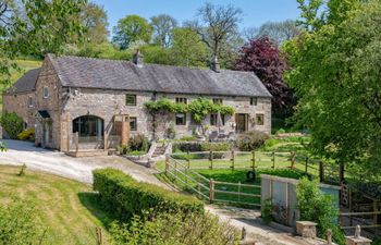 in Waterfall (89733) Holiday Home