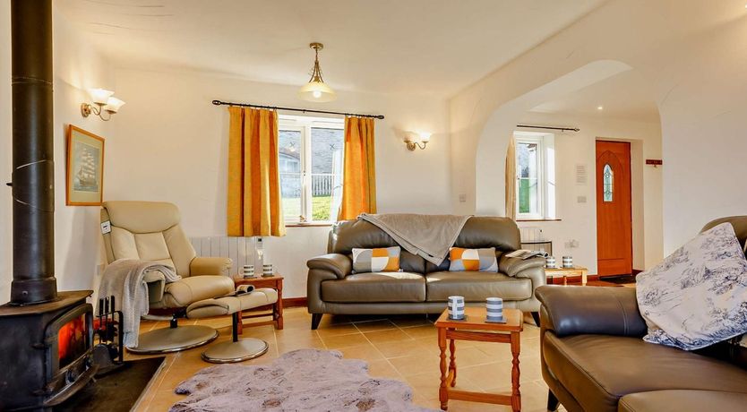 Photo of 3 Bed in Ilfracombe
