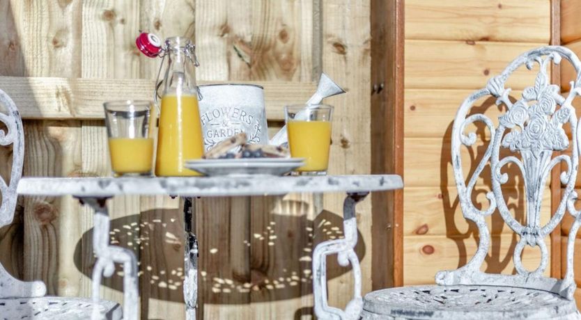 Photo of 2 Bed in Llandegley