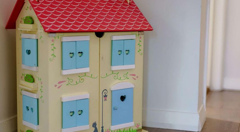 Photo of 4 Bed in Freshwater