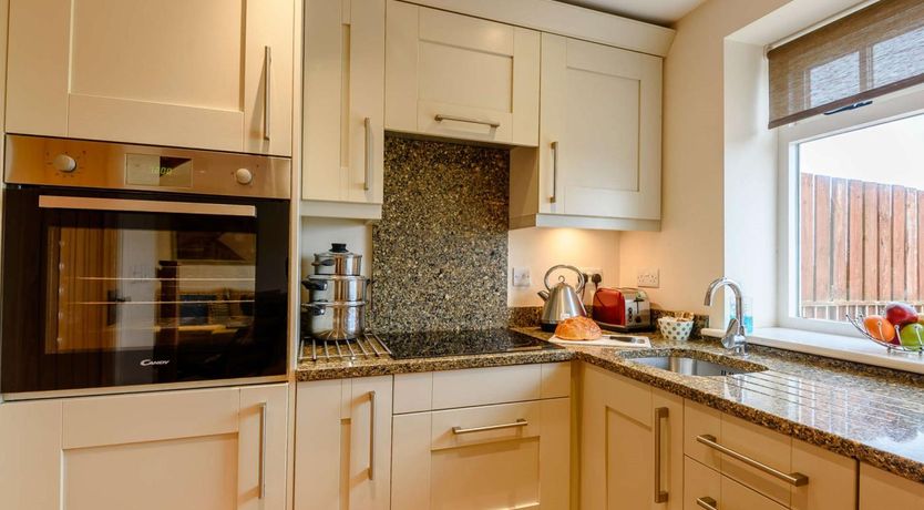 Photo of 2 Bed in Newark