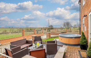 2 Bed in Newark Holiday Cottage