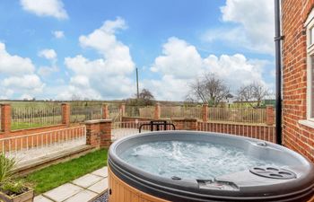 2 Bed in Newark Holiday Cottage