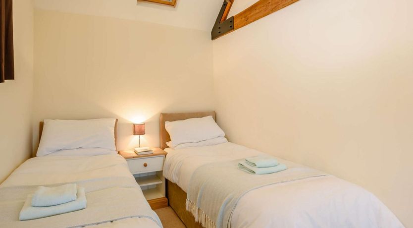 Photo of 2 Bed in Newark