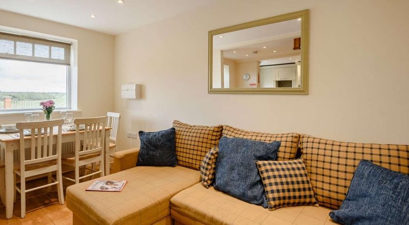 Photo of 2 Bed in Caunton