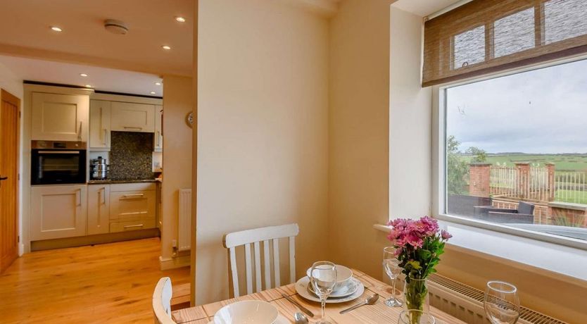 Photo of 2 Bed in Caunton