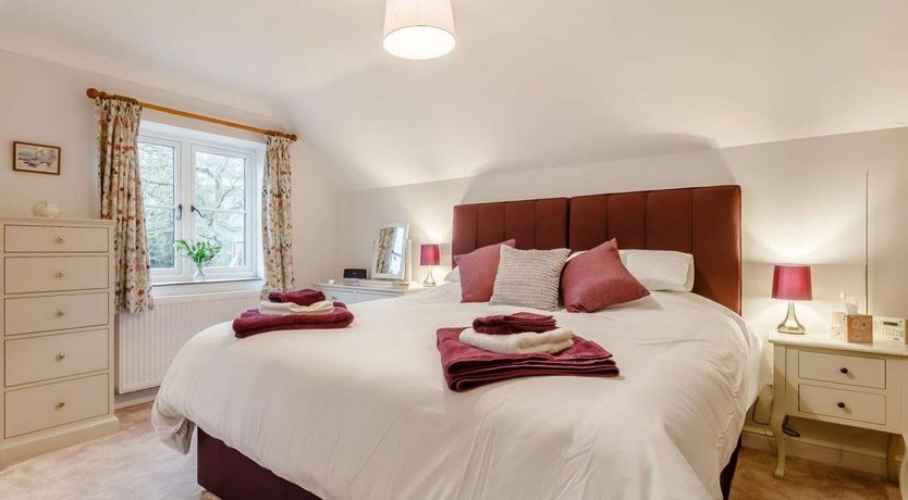 Photo of 1 Bed in Lydmarsh