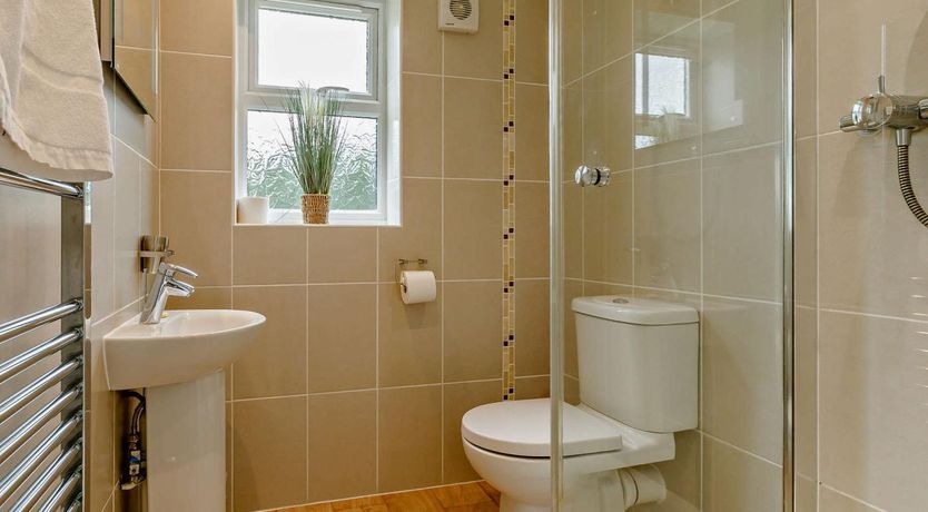 Photo of 3 Bed in Bridgwater