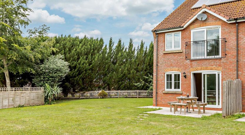 Photo of 3 Bed in Bridgwater