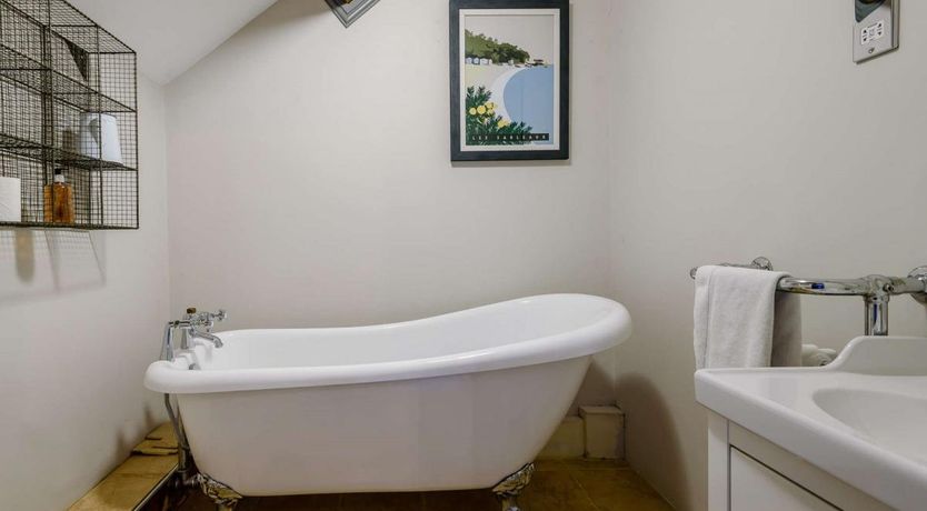 Photo of 2 Bed in Bakewell