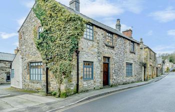2 Bed in Bakewell Holiday Cottage