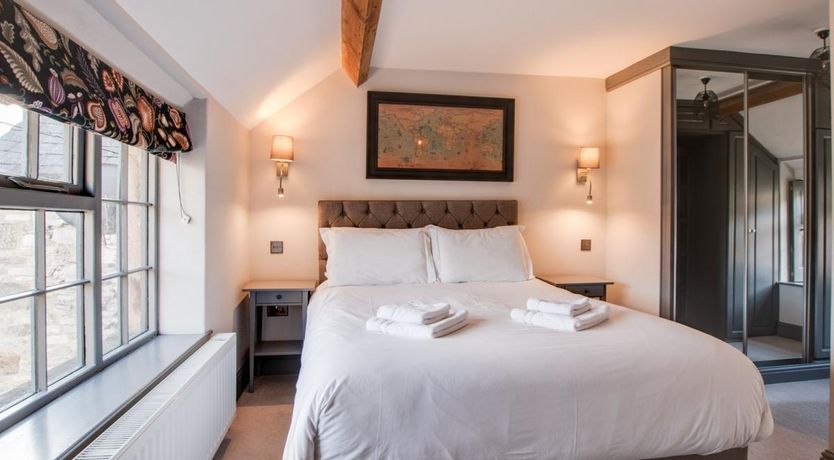 Photo of 2 Bed in Bakewell