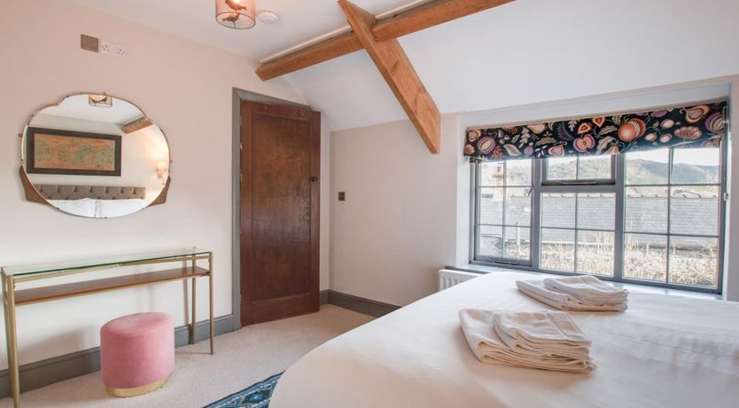 Photo of 2 Bed in Bakewell