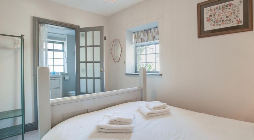 Photo of 2 Bed in Bakewell