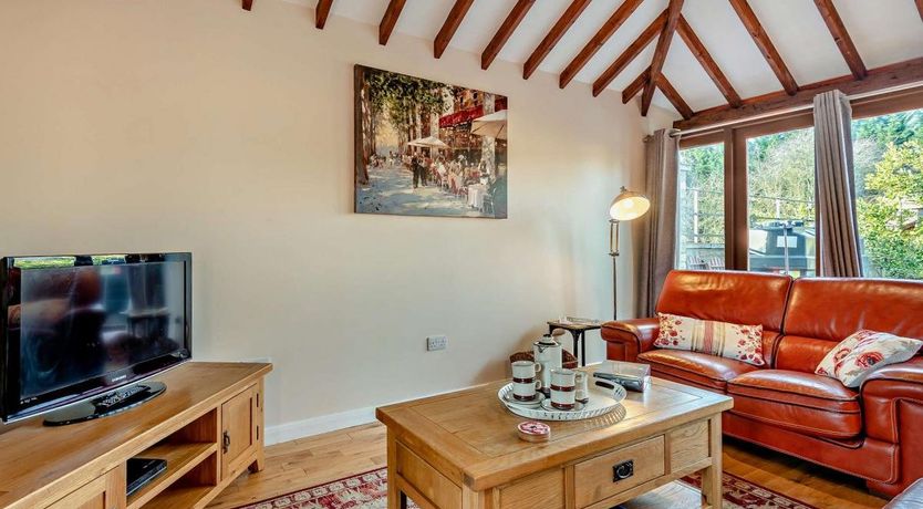 Photo of 2 Bed in Ashby De La Launde