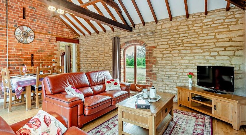 Photo of 2 Bed in Ashby De La Launde