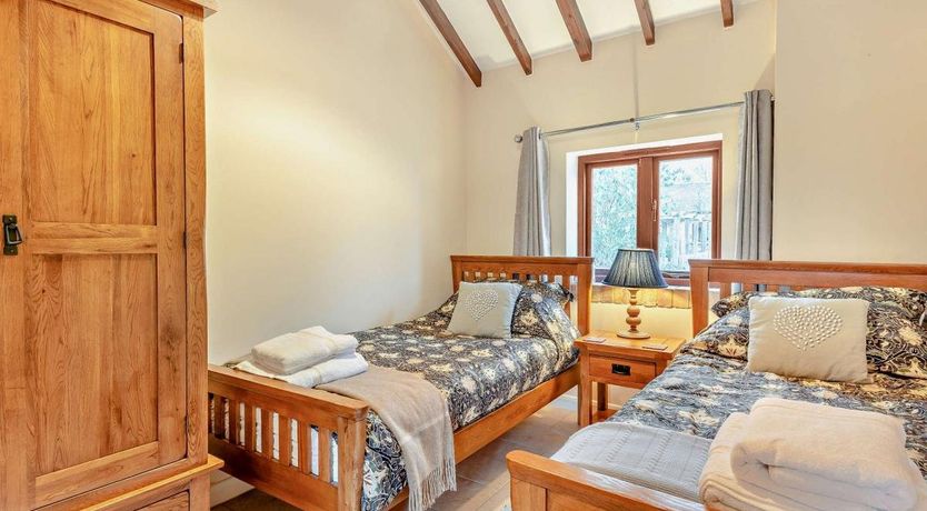 Photo of 2 Bed in Ashby De La Launde