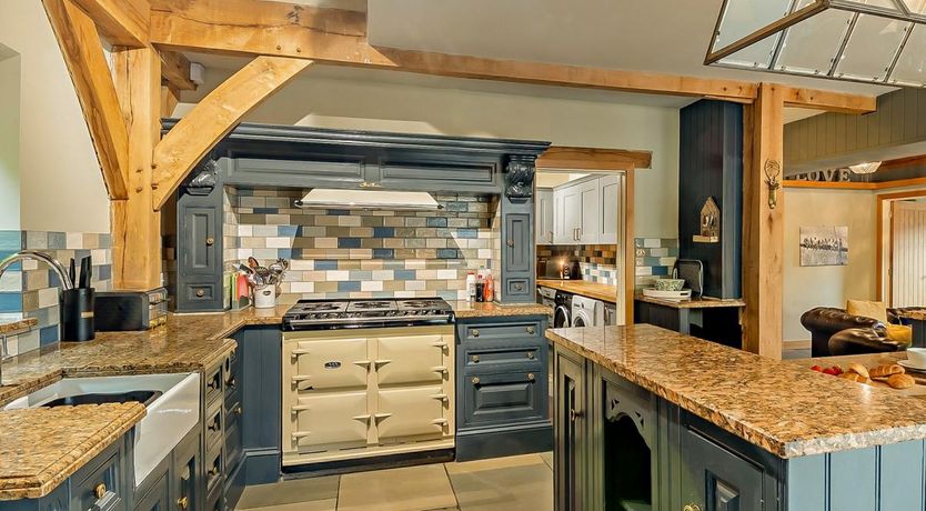 Photo of 6 Bed in Clenchwarton