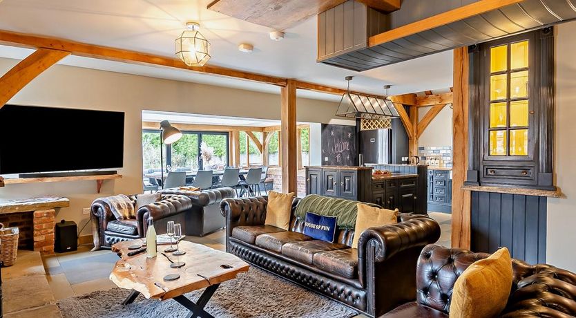 Photo of 6 Bed in Clenchwarton