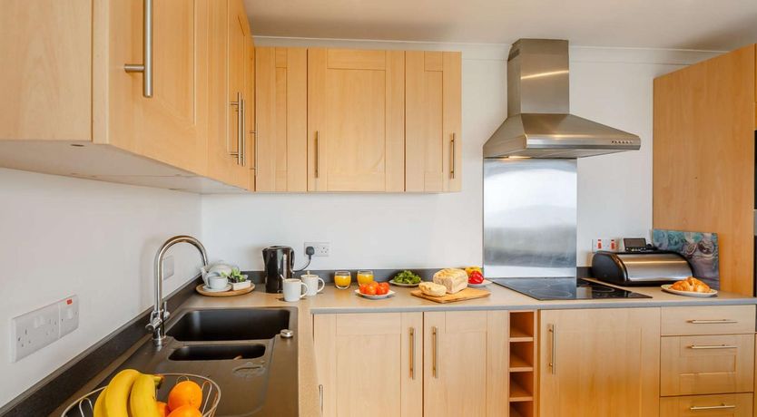 Photo of 1 Bed in Caernarfon