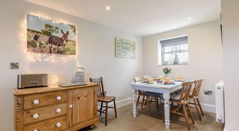 Photo of 2 Bed in Barton