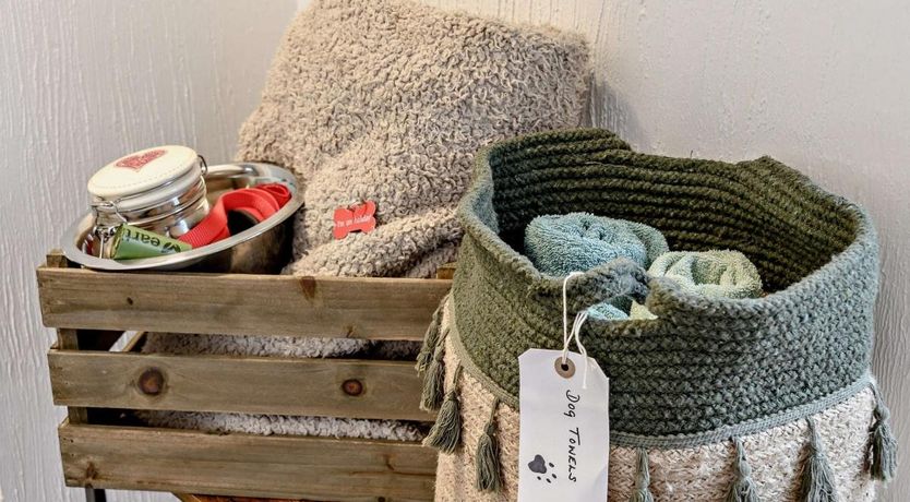 Photo of 2 Bed in Ellicombe