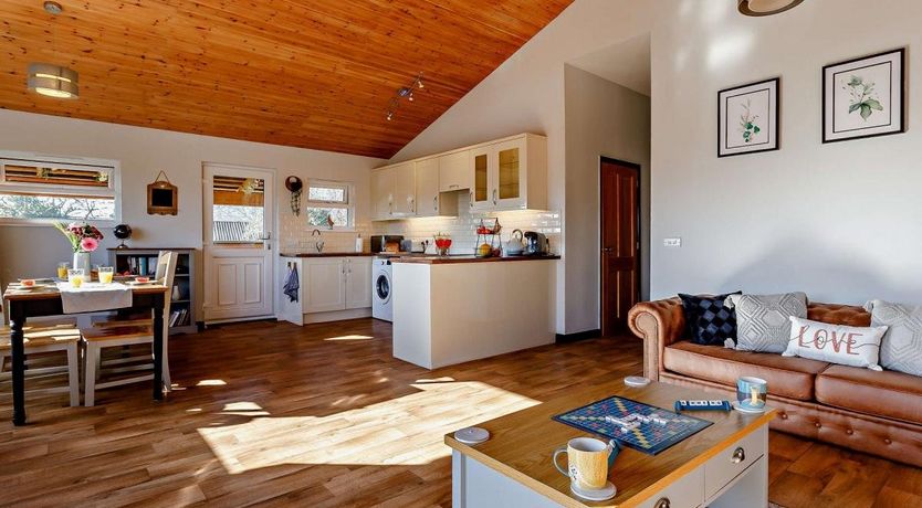 Photo of 2 Bed in Fenny Bridges