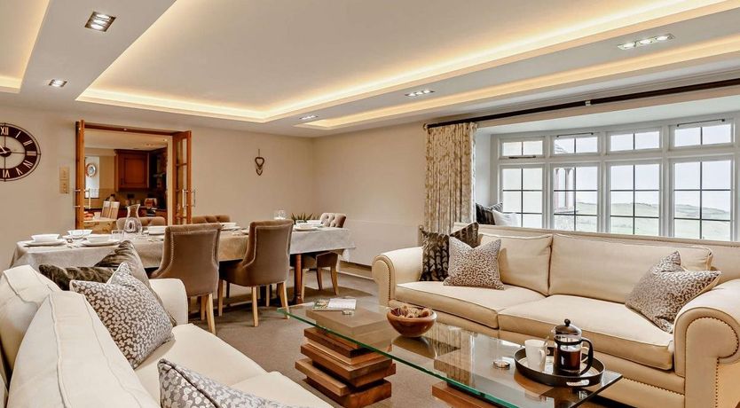 Photo of 4 Bed in Combe Martin