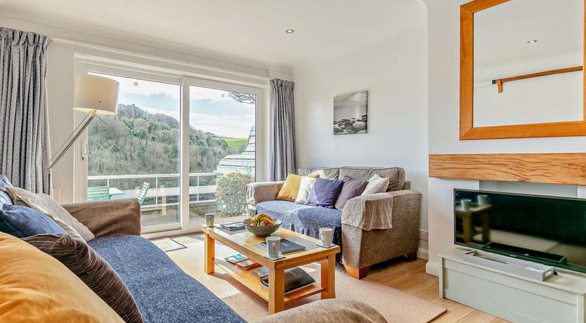 Photo of 3 Bed in Newton Ferrers