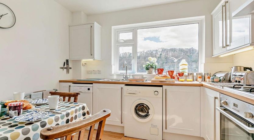 Photo of 3 Bed in Newton Ferrers