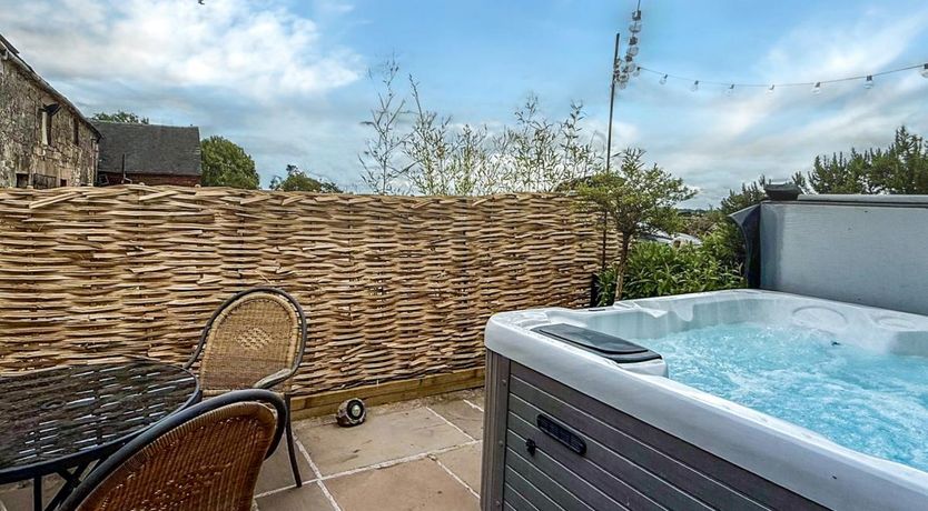 Photo of in Carsington (90972)