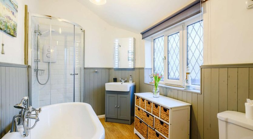 Photo of 3 Bed in Holt