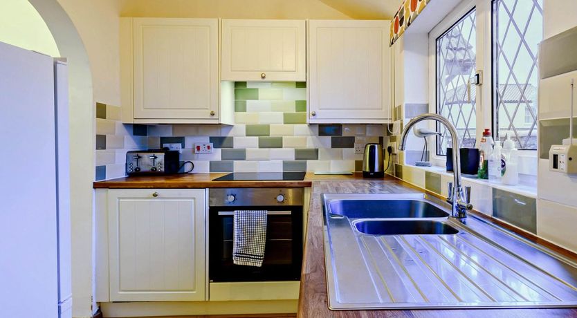 Photo of 3 Bed in Holt