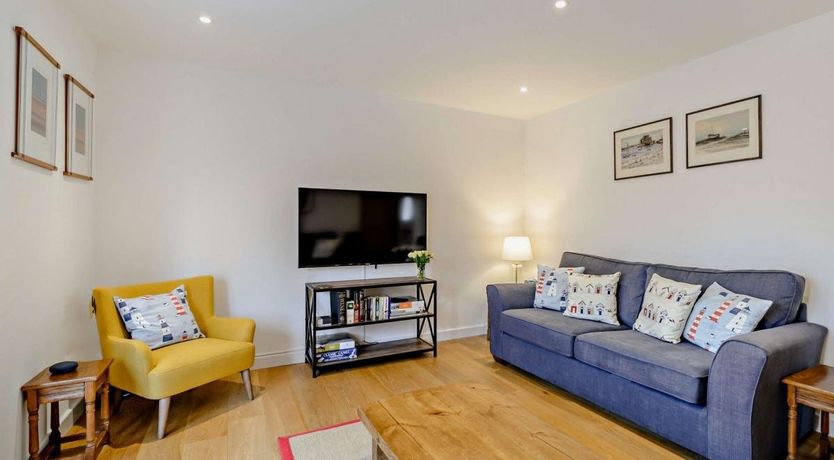 Photo of 3 Bed in Whitstable