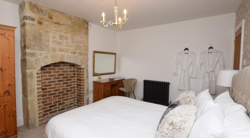 Photo of 2 Bed in Amble