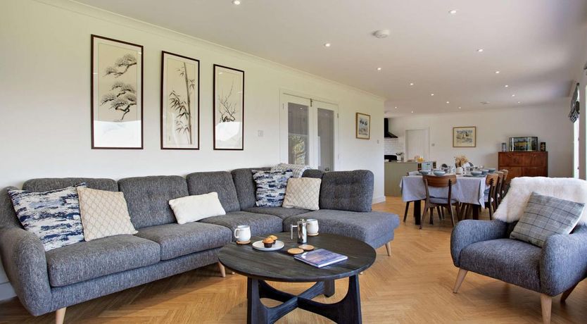 Photo of 4 Bed in Onich