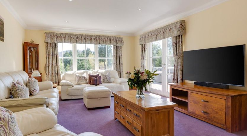 Photo of 8 Bed in Whitebridge