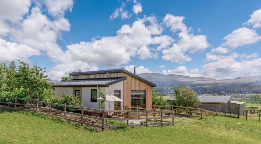 Photo of Log Cabin in The Highlands