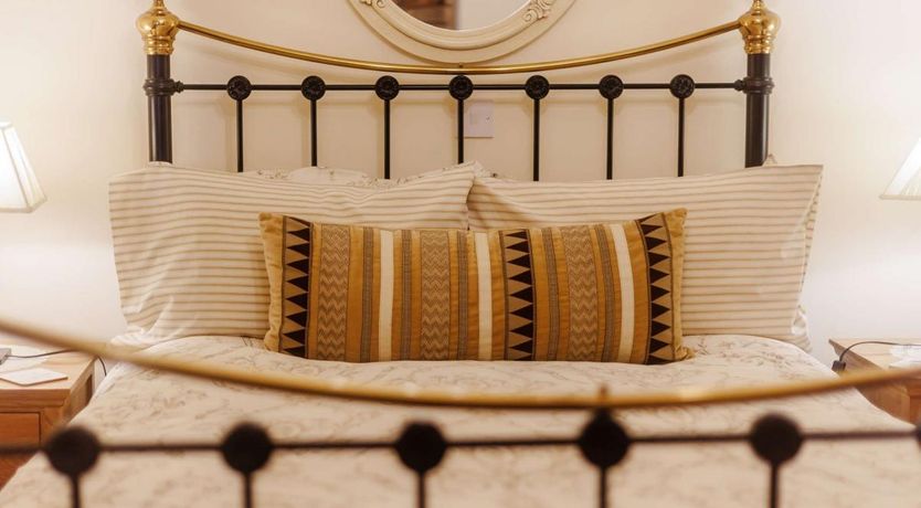 Photo of 1 Bed in Leighton