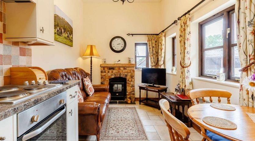 Photo of 1 Bed in Leighton