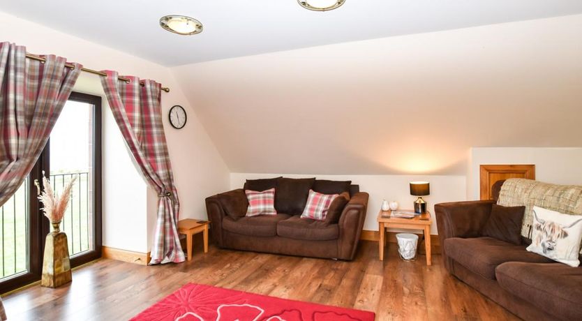 Photo of 2 Bed in Forgandenny