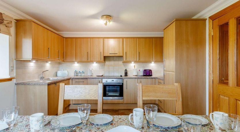 Photo of 2 Bed in Forgandenny